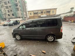 Vignette de TOYOTA NOAH 3 TOUT NEUF 3