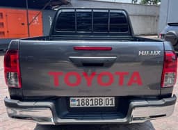 Vignette de TOYOTA HILUX 2018 A VENDRE 5