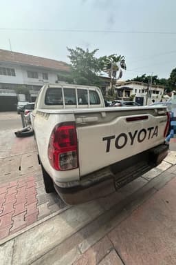 Vignette de TOYOTA HILUX A VENDRE A KINSHASA 4
