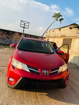 Vignette de TOYOTA RAV4 A VENDRE 3