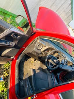 Vignette de TOYOTA RAV4 A VENDRE 2