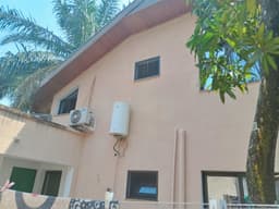 Vignette de GS13-IMMO SARL; met à votre disposition, la vente de cette magnifique villa, Q/Mimosas. Réf: Alimentation S&K. Dimension: 24/40M. Prix: 600.000$ à discuter. Tél : +243899383106. À vous la parole. 7