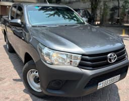 Vignette de TOYOTA HILUX 2018 A VENDRE 2