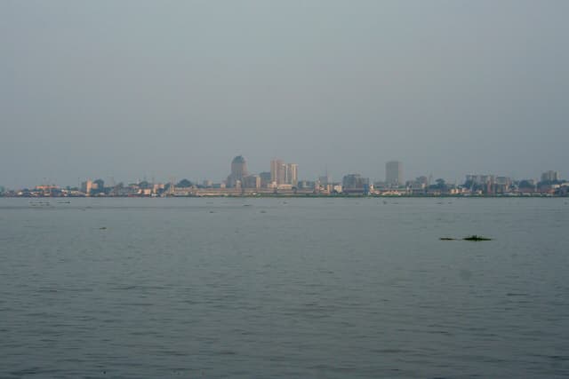 Vue de Kinshasa - guide de voyage