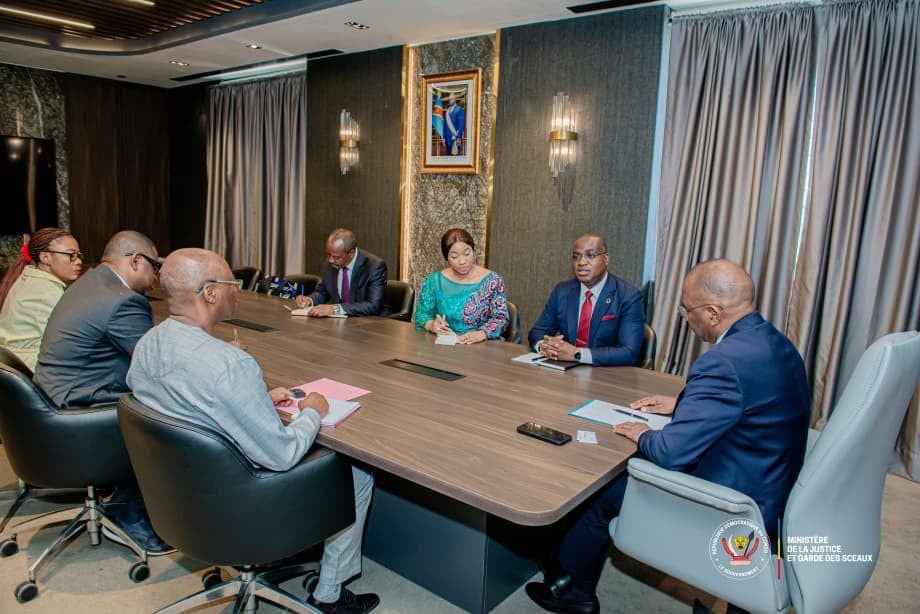 RDC : Justice et HCR renforcent leur coopération pour les réfugiés et personnes déplacées article de nouvelles politics – ...
