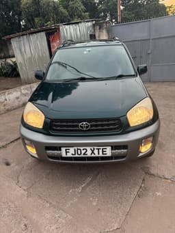Vignette de TOYOTA RAV4 INTERMÉDIAIRE A VENDRE A KINSHASA 1