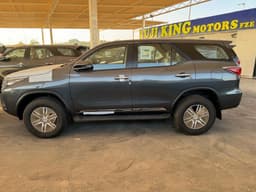 Vignette de TOYOTA FORTUNER SANS PLAQUE 2024 A VENDRE A KINSHASA 6