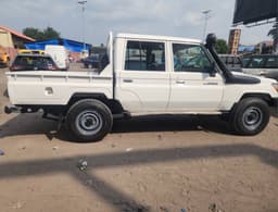 Vignette de TOYOTA LAND CRUISER DON DU KOWEÏT A VENDRE 4