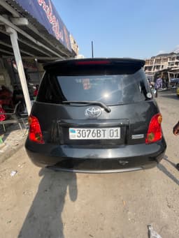 Vignette de TOYOTA IST AVEC PLAQUE RÉCENTE À VENDRE À KINSHASA 3