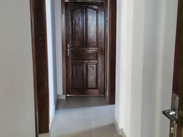 Appartement haut standing 3 chambres avec ascenseur - Gombe, Kinshasa in Kinshasa mediacongo 3 3 https://www.mediacongo.ne...