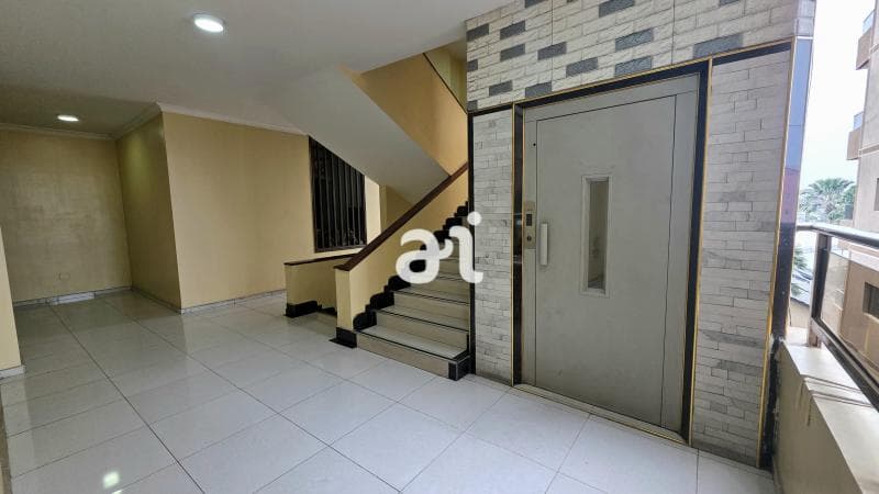 Appartement spacieux 3 chambres avec ascenseur et parking - Gombe, Kinshasa à Kinshasa 3 3 150m² mediacongo https://www.me...