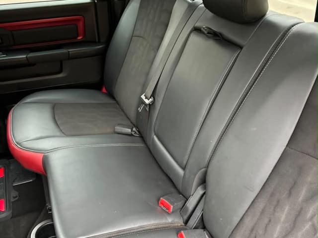 Dodge RAM 2018 - V8 Essence Automatique - Gombe Dodge in Kinshasa 2018 V8 mediacongo RAM Essence https://www.mediacongo.ne...