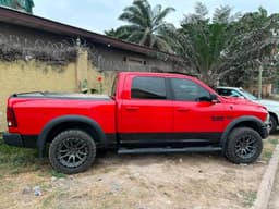 Vignette de Dodge RAM 2018 - V8 Essence Automatique - Gombe 9