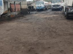 Vignette de Grande parcelle 1 250 m² avec bureaux sur avenue asphaltée - Limete Salongo, Kinshasa 9