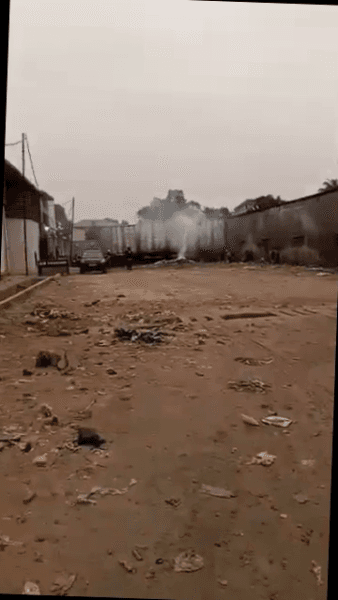Grande parcelle 30x40m idéale pour projet immobilier - Matonge, Kalamu à Kinshasa 30x40m (1200m²) mediacongo https://www.m...