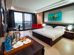 Vignette de Hôtel 12 étages 90 chambres avec vue sur le fleuve Congo - Ngaliema, Kinshasa 3