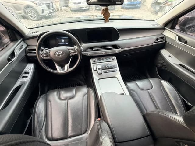 Hyundai Palisade 2022 - V6 Essence 4x4 Automatique - Gombe Hyundai in Kinshasa Palisade 2022 Essence Automatique 6 cylindr...