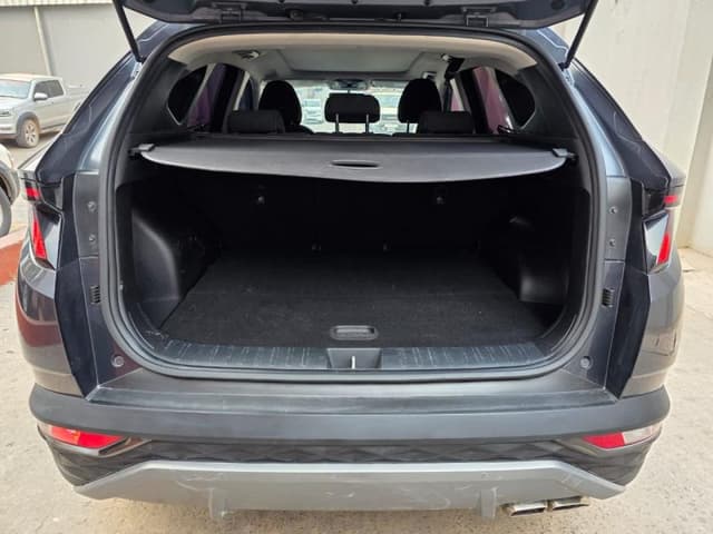 Hyundai Tucson 2024 - Essence 4 cylindres 4x4 Full Options - Gombe Hyundai in Kinshasa 2024 4 cylindres mediacongo Tucson ...
