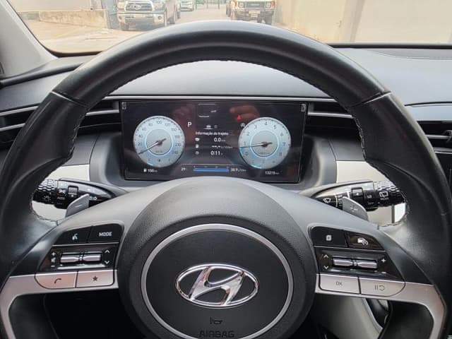 Hyundai Tucson 2024 - Essence 4 cylindres 4x4 Full Options - Gombe Hyundai in Kinshasa 2024 4 cylindres mediacongo Tucson ...