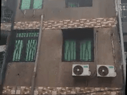 Vignette de Immeuble de rapport 560m² sur macadam - Ngiri-Ngiri, Kinshasa 3