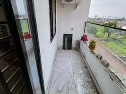 Vignette de Immeuble locatif R+3 de 7 appartements avec revenus garantis - Bandal Oasis, Kinshasa 2