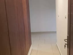 Vignette de Immeuble R+1 avec 4 appartements de 3 chambres sur parcelle 20x21m - Binza Météo, Ngaliema 8