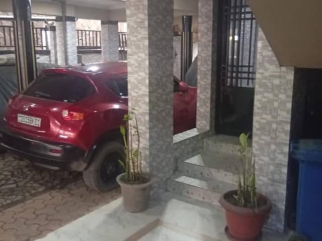 Immeuble R+3 de 11 appartements avec revenu locatif - Commune de Kinshasa in Kinshasa mediacongo 300m² (12m x 25m) https:/...