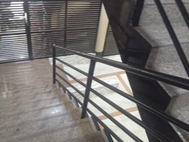 Immeuble R+3 de 11 appartements avec revenu locatif - Commune de Kinshasa in Kinshasa mediacongo 300m² (12m x 25m) https:/...