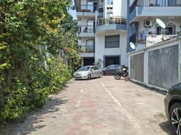 Vignette de Immeuble R+3 de prestige avec 9 appartements et revenu locatif de 20 000$/mois - Gombe, Kinshasa 3