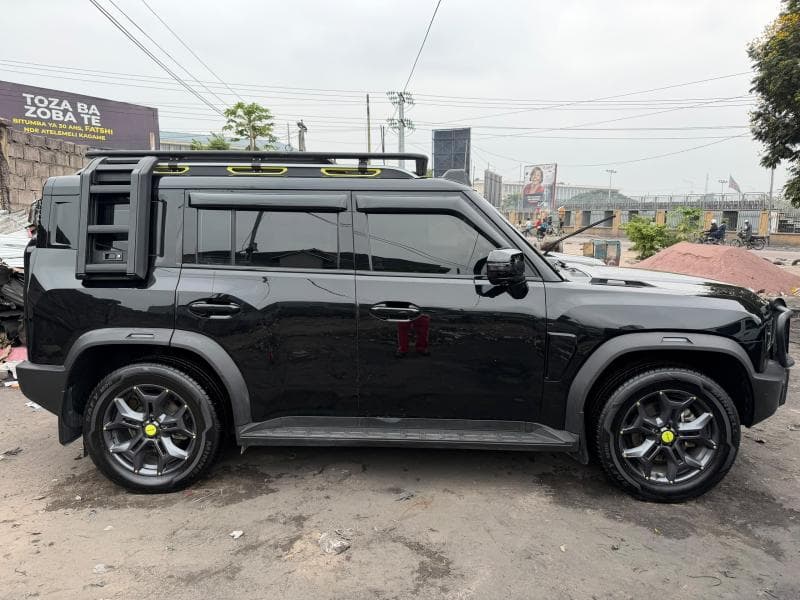Jetour T2 2025 - Full options toit panoramique - Limete Jetour à Kinshasa T2 2025 Essence Automatique mediacongo https://w...