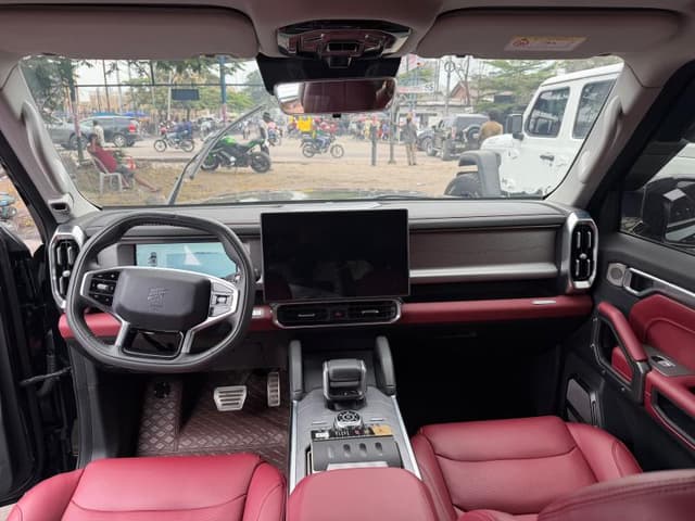 Jetour T2 2025 - Full options toit panoramique - Limete Jetour in Kinshasa 2025 mediacongo T2 Essence https://www.mediacon...