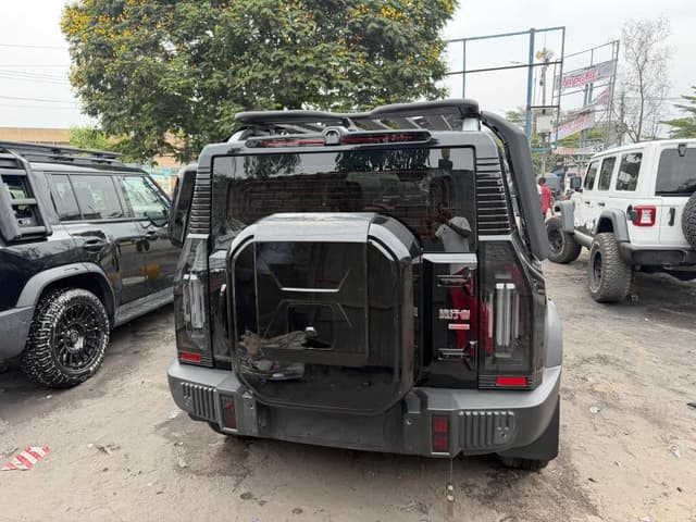 Jetour T2 2025 - Full options toit panoramique - Limete Jetour in Kinshasa 2025 mediacongo T2 Essence https://www.mediacon...