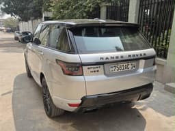 Vignette de Land Rover Range Rover Sport HSE 2021 - 6 Cylindres Diesel - Kintambo 9