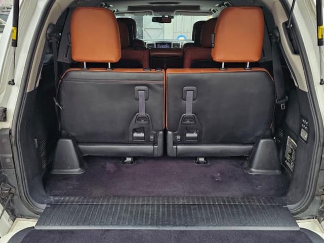 Lexus LX 570 2014 - V8 Essence Full Option - Gombe Lexus in Kinshasa 2014 V8 mediacongo LX 570 Essence https://www.mediaco...