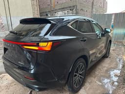 Vignette de Lexus NX 350h 2024 - Hybride Automatique Volant Droit - Limete 4