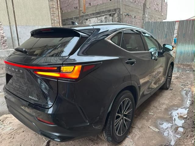 Lexus NX 350h 2024 - Hybride Automatique Volant Droit - Limete Lexus in Kinshasa NX 350h 2024 Hybride Automatique mediacon...
