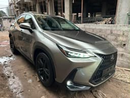Vignette de Lexus NX 450h+ 2024 - Hybride Rechargeable Full Options - Limete 4