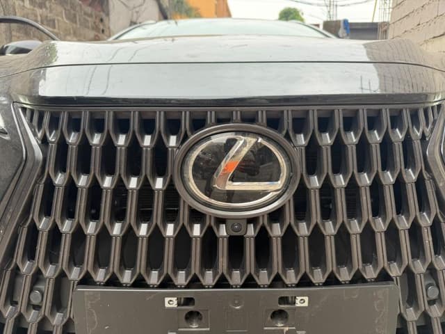 Lexus NX 450h+ 2025 - Hybride Rechargeable Caméra 360 - Limete Lexus in Kinshasa 2025 mediacongo NX 450h+ Hybride https://...