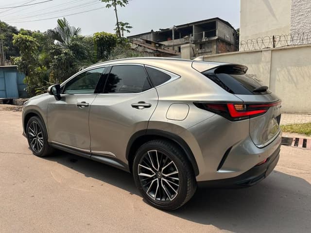 Lexus NX450h+ 2025 - Hybride rechargeable Full Options - Limete Lexus in Kinshasa 2025 mediacongo NX450h+ Hybride https://...