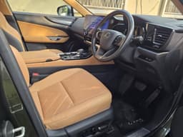 Vignette de Lexus NX450H+ 2025 - SUV Hybride Rechargeable - Limete 4