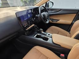 Vignette de Lexus NX450H+ 2025 - SUV Hybride Rechargeable - Limete 2