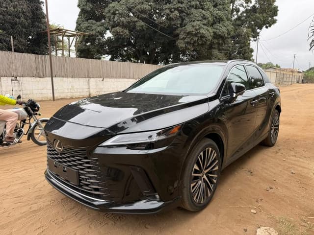 Lexus RX 450h+ 2025 - Full options avec caméra 360 - Limete Lexus in Kinshasa 2025 mediacongo RX 450h+ Hybride https://www...