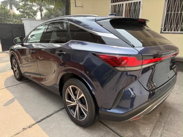 Lexus RX 450h+ 2025 - Hybride Rechargeable Sans Plaque - Limete Lexus in Kinshasa RX 450h+ 2025 Hybride Automatique mediac...