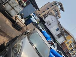 Vignette de Parcelle 25×40m sur macadam avec gerberas - Limete Résidentiel, Kinshasa 6