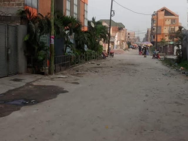 Parcelle 264m² idéalement située - Lingwala, Kinshasa in Kinshasa mediacongo 264m² (12x22m) https://www.mediacongo.net/ann...