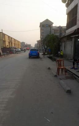 Vignette de Parcelle 264m² proche du macadam, documents en ordre - Lingwala, Kinshasa 1