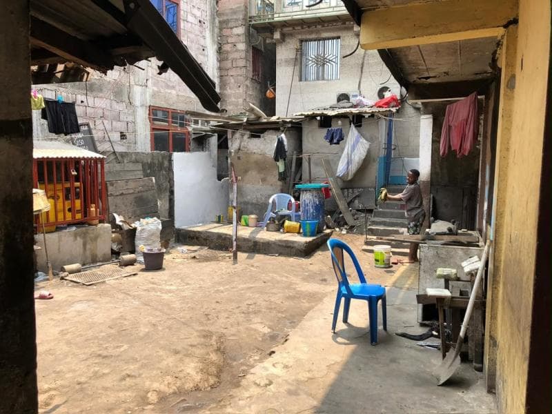 Parcelle 340m² sur Boulevard du 30 Juin, 18e Rue - Limete Industrielle, Kinshasa à Kinshasa 340m² (17x20m) mediacongo http...