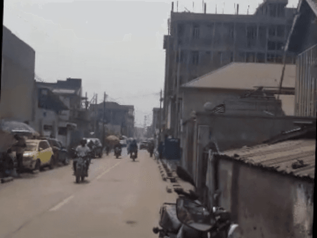 Parcelle 375m² sur avenue asphaltée - Lingwala, Kinshasa in Kinshasa mediacongo 375m² (15x25m) https://www.mediacongo.net/...
