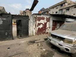 Vignette de Parcelle 500m² avec 3 maisons - Kasa-Vubu, Kinshasa 2
