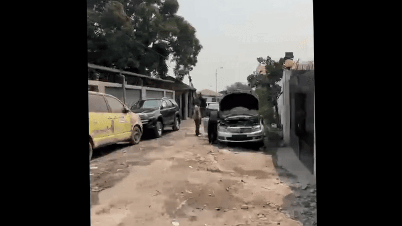 Parcelle 500m² sur grande avenue - Kasa-Vubu, Kinshasa à Kinshasa 500m² (20m x 25m) mediacongo https://www.mediacongo.net/...